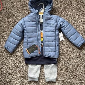 Puffer Jacket with T shirt & Pants Set Boys Size 4T 3 piece set NWT